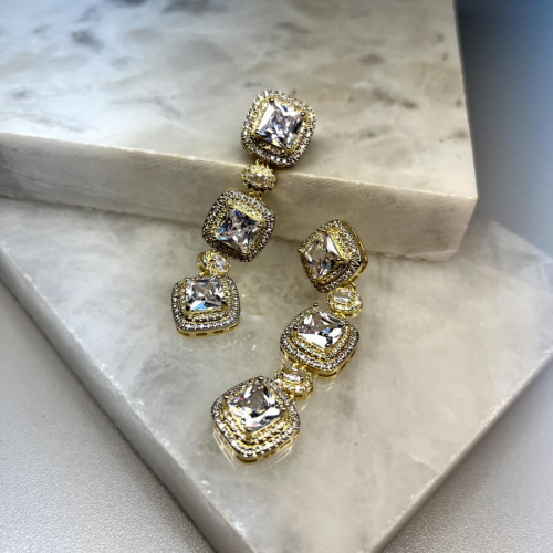 Brinco Quadrado Triplo Zirco Dourado